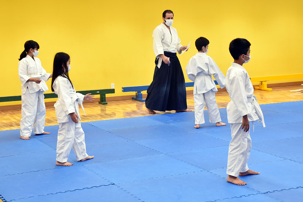 Good posture and correct body movement is at the core of any Aikido technique.