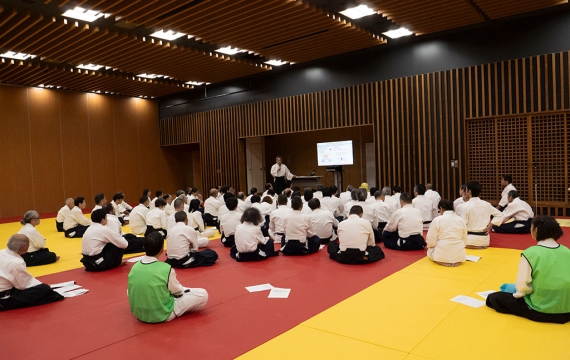 神奈川県合気道連盟、中学校指導の準備を整える