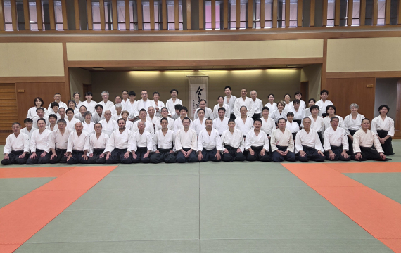 Séance d'Entraînement et d'Échange Aïkido Kanagawa 2025 : Une Pratique Enthousiaste pour Clôturer l'Année